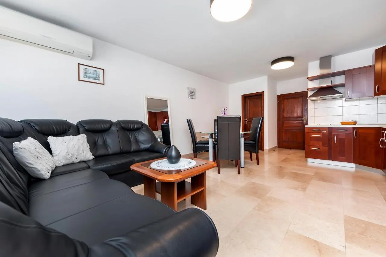 Apartment Guesthouse Santin Rovinj Kroatien